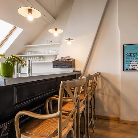 Casa vacanze Luxueus In Hartje Met 7 Slaapkamers & Badkamers Ronse