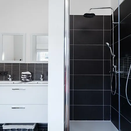 Casa vacanze Luxueus In Hartje Met 7 Slaapkamers & Badkamers
